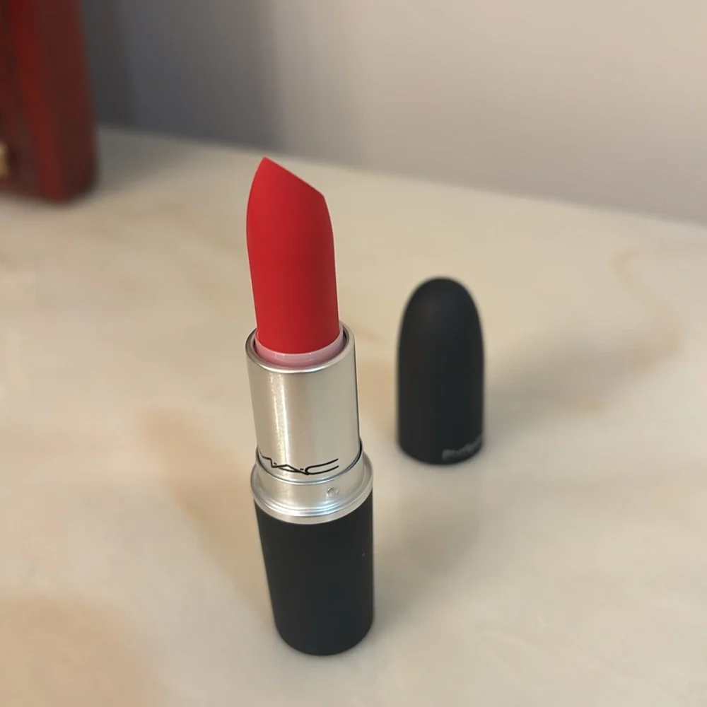 MAC Shocking Revelation (clean blue red) powder kiss lipstick